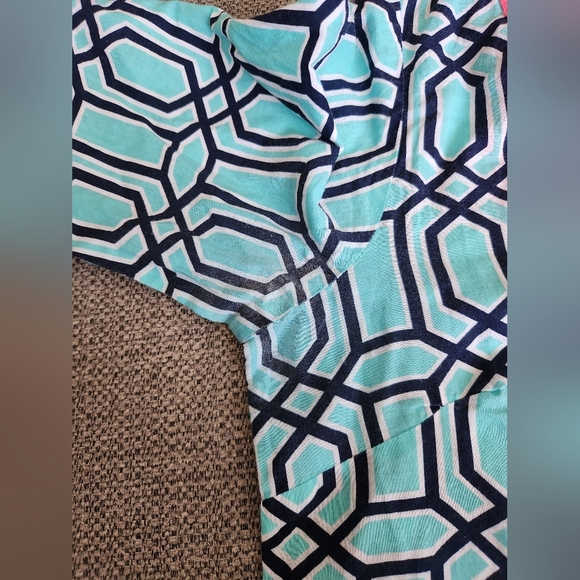 Simply Southern Geometric Patterned Women's Top - Pink and Blue Size Medium - Picture 8 of 10